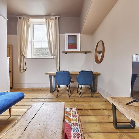 Host & Stay - The Old Courtroom Flat Амбъл Екстериор снимка
